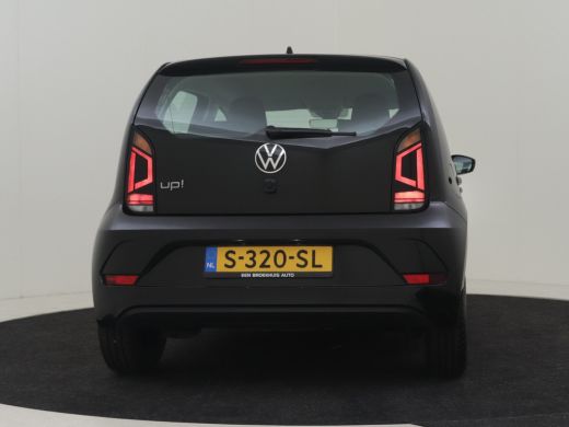 Volkswagen up! 1.0 65 PK | Airco | DAB | Rijstrooksensor | Smartphone integratie | Start/Stop ActivLease financial lease