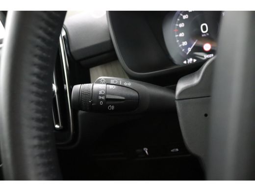 Volvo  XC40 T2 Inscription | Stoel en stuurwielverwarming | Adaptieve Cruise control | Lederen bekleding | Pa... ActivLease financial lease