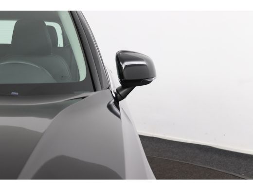 Volvo  XC40 T2 Inscription | Stoel en stuurwielverwarming | Adaptieve Cruise control | Lederen bekleding | Pa... ActivLease financial lease