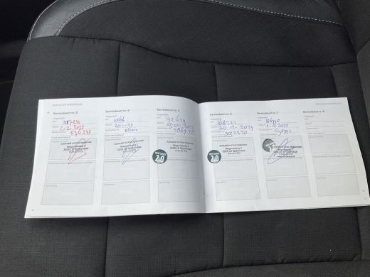 Volvo  XC40 1.5 T3 Momentum Pro Panoramadak Hoge zit Trekhaak(tegen meerprijs) ActivLease financial lease