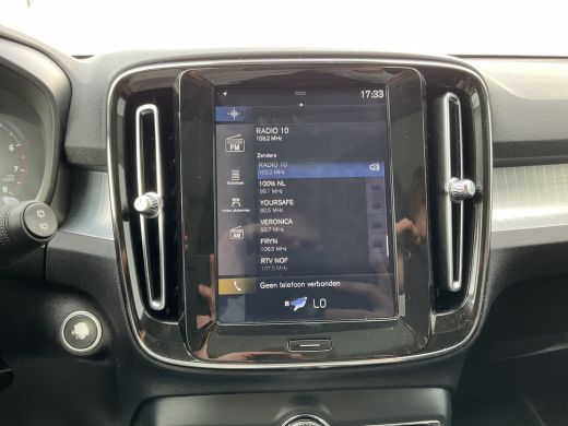 Volvo  XC40 1.5 T3 Momentum Pro Panoramadak Hoge zit Trekhaak(tegen meerprijs) ActivLease financial lease