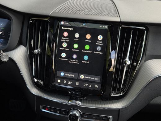 Volvo  XC60 2.0 T6 Plug-in hybrid AWD Plus Black Edition | Trekhaak | Harman/Kardon | Pano | Memory ActivLease financial lease