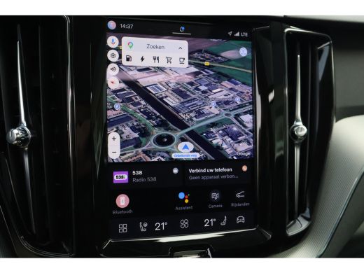 Volvo  XC60 2.0 T6 Plug-in hybrid AWD Plus Dark | BLIS | Trekhaak | Leder | 360cam | ActivLease financial lease