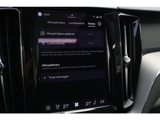 Volvo  XC60 2.0 T6 Plug-in hybrid AWD Plus Dark | BLIS | Trekhaak | Leder | 360cam | ActivLease financial lease