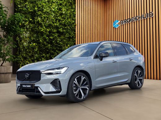 Volvo  XC60 2.0 T8 Plug-in hybrid AWD Ultra Dark | Bowers&Wilkins | Luchtvering | Trekhaak | Head-up | Memory...