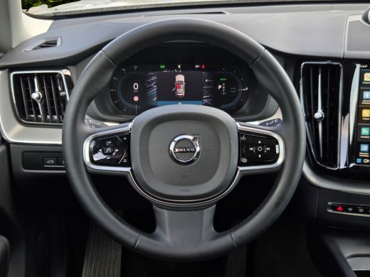 Volvo  XC60 2.0 T8 Plug-in hybrid AWD Ultra Dark | Bowers&Wilkins | Luchtvering | Trekhaak | Head-up | Memory... ActivLease financial lease