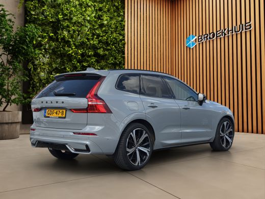 Volvo  XC60 2.0 T8 Plug-in hybrid AWD Ultra Dark | Bowers&Wilkins | Luchtvering | Trekhaak | Head-up | Memory... ActivLease financial lease