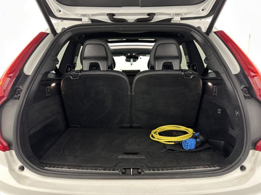 Volvo  XC90 2.0 T8 Recharge AWD R-Design Black Pack [ 7-Pers. ] Aut. *PANO | LEATHER-ALCANTARA | FULL-LED | M... ActivLease financial lease