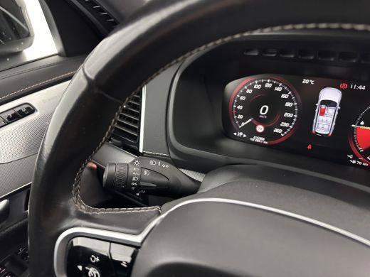 Volvo  XC90 2.0 T8 Recharge AWD R-Design Black Pack [ 7-Pers. ] Aut. *PANO | LEATHER-ALCANTARA | FULL-LED | M... ActivLease financial lease