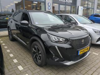 Peugeot 2008 1.2 PureTech Allure Pack | Automaat | Navi by app | Apple carplay | Camera | NL auto | 3D Instrum...