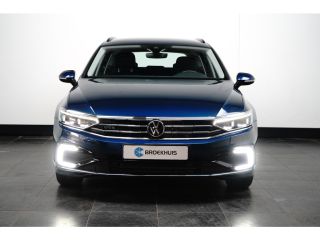 Volkswagen Passat Variant 1.4 TSI PHEV GTE Business | Achteruitrijcamera | Comfortstoel(en) | Matrix LED koplampen