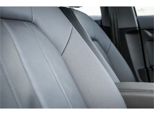 Audi A3 Sportback 40 TFSI e Advanced edition Leder / Adaptieve Cruise / Camera / ActivLease financial lease