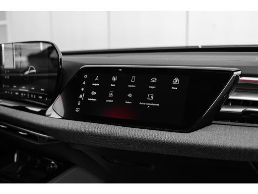 Audi A5 Avant 2.0 e-hybrid quattro S edition | Panoramadak | 360 camera | Passenger Display | Stoelverwar... ActivLease financial lease