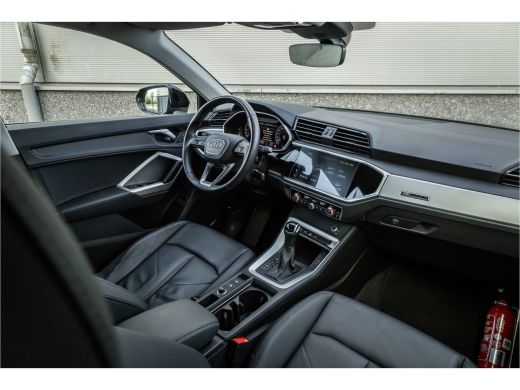 Audi Q3 45 TFSI e Advanced Edition Leder / Adaptieve cruise / Camera / ActivLease financial lease