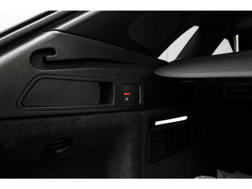 Audi Q5 50 TFSI e S edition Competition 299 PK | Trekhaak | Panoramadak | Elek. Verstelbare Voorstoelen M... ActivLease financial lease