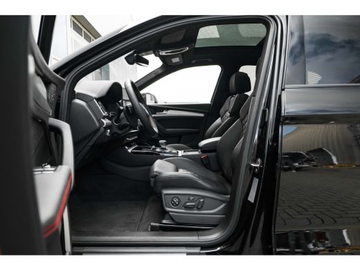 Audi Q5 50 TFSI e S edition Competition 299 PK | Trekhaak | Panoramadak | Elek. Verstelbare Voorstoelen M... ActivLease financial lease