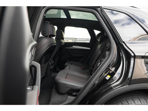 Audi Q5 50 TFSI e S edition Competition 299 PK | Trekhaak | Panoramadak | Elek. Verstelbare Voorstoelen M... ActivLease financial lease