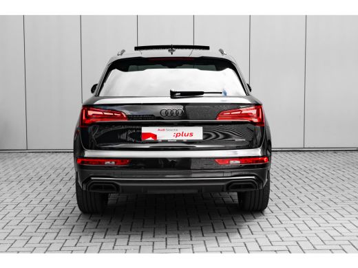 Audi Q5 50 TFSI e S edition Competition 299 PK | Trekhaak | Panoramadak | Elek. Verstelbare Voorstoelen M... ActivLease financial lease