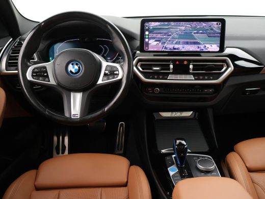 BMW iX3 80 kWh FACELIFT M-SPORT SOH 98,8% + TREKHAAK | SPORTSTOELEN LEDER | PANORAMA | ADAPTIVE CRUISE | ... ActivLease financial lease