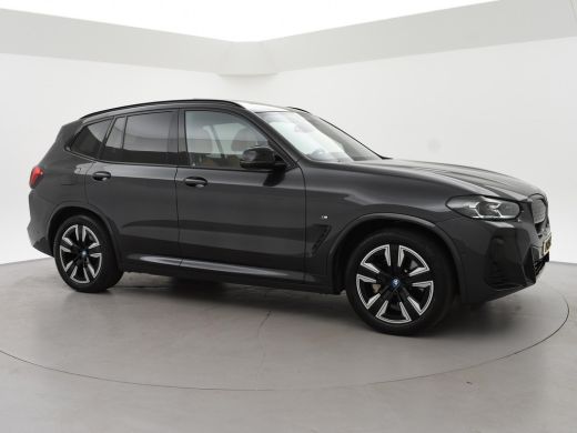 BMW iX3 80 kWh FACELIFT M-SPORT SOH 98,8% + TREKHAAK | SPORTSTOELEN LEDER | PANORAMA | ADAPTIVE CRUISE | ... ActivLease financial lease