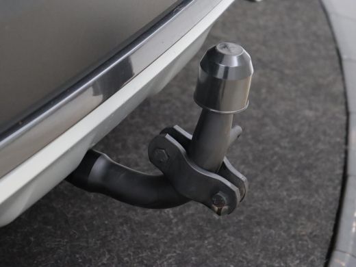 BMW X1 sDrive20i Business Edition Plus | Leder | Head-Up | Stoelverwarming | Trekhaak | Camera | Sfeerve... ActivLease financial lease