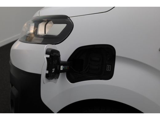 Citroën &euml;-Jumpy Club XL 75kWh L3H1 | VERWACHT!! | Snelladen | Airco | Camera | Cruise | Carplay | Navigatie | Tre... ActivLease financial lease