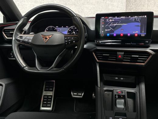 CUPRA Leon 1.4 e-Hybrid VZ Performance 245Pk Automaat (PANORAMADAK, BLACK PACK, APPLE CARPLAY, CAMERA, STUUR... ActivLease financial lease