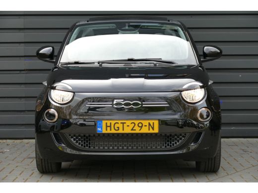 Fiat 500C EV 95PK 24KWH ICON CABRIO / NAVI / CLIMA / VOUWDAK / 16"LMV / STOELVERWARMING / BLUETOOTH / CRUIS... ActivLease financial lease