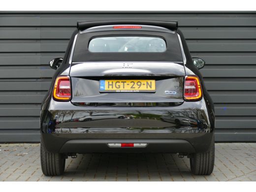 Fiat 500C EV 95PK 24KWH ICON CABRIO / NAVI / CLIMA / VOUWDAK / 16"LMV / STOELVERWARMING / BLUETOOTH / CRUIS... ActivLease financial lease