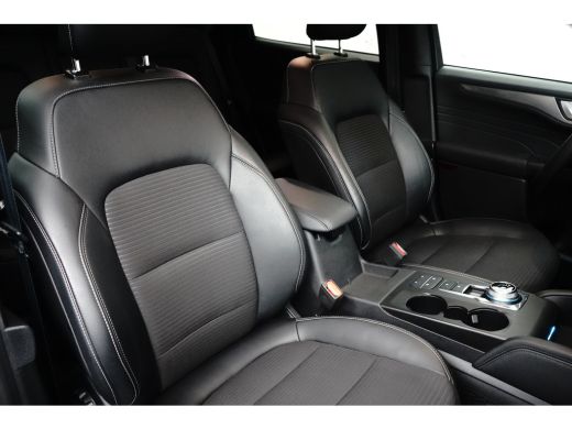 Ford Kuga 2.5 PHEV Titanium X | Driversassist Pack | Winter Pack | Apple Carplay/Android Auto | Elektrische... ActivLease financial lease