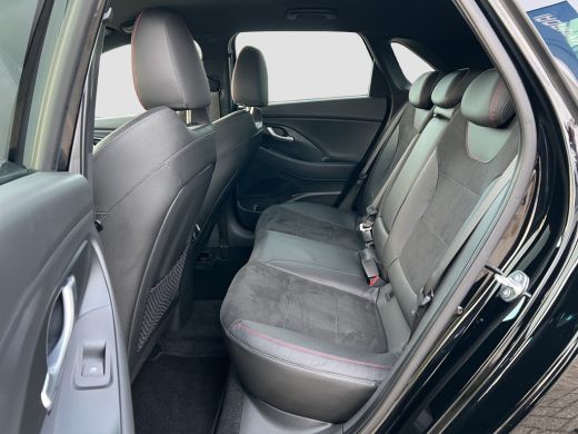 Hyundai i30 1.5 T-GDi 160pk MHEV N-Line Camera | Dodehoek detectie | Bestuurdersstoel met geheugen | Draadloo... ActivLease financial lease