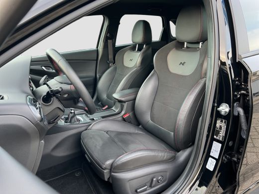 Hyundai i30 1.5 T-GDi 160pk MHEV N-Line Camera | Dodehoek detectie | Bestuurdersstoel met geheugen | Draadloo... ActivLease financial lease