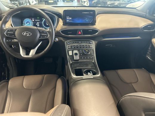 Hyundai Santa Fe 1.6 T-GDI PHEV Premium Plus Sky 7p. | Stoelverwarming V+A | 360&deg; camera | Panorama dak | Rijklaar... ActivLease financial lease