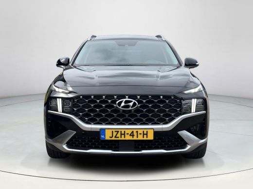 Hyundai Santa Fe 1.6 T-GDI PHEV Premium Plus Sky 7p. | Stoelverwarming V+A | 360&deg; camera | Panorama dak | Rijklaar... ActivLease financial lease