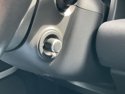 Land Rover Defender 2.0 D240 110 360&deg;Cam Carplay Memory Trekhaak(3500) ActivLease financial lease