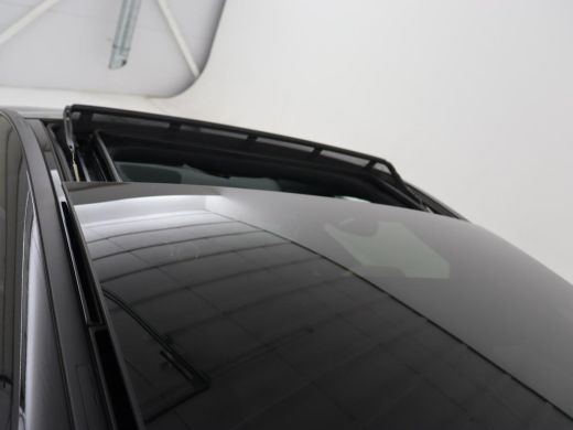 Mercedes-Benz B-Klasse 250e Advantage | SOH 99% | Panoramadak | Half leder | Widescreen | Camera | Park Assist | Dodehoe... ActivLease financial lease