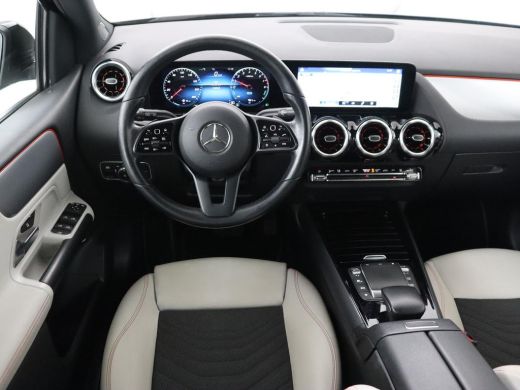 Mercedes-Benz B-Klasse 250e Advantage | SOH 99% | Panoramadak | Half leder | Widescreen | Camera | Park Assist | Dodehoe... ActivLease financial lease