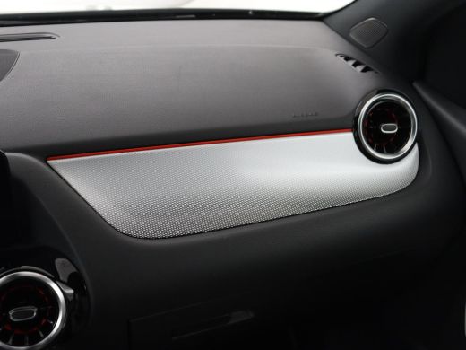 Mercedes-Benz B-Klasse 250e Advantage | SOH 99% | Panoramadak | Half leder | Widescreen | Camera | Park Assist | Dodehoe... ActivLease financial lease