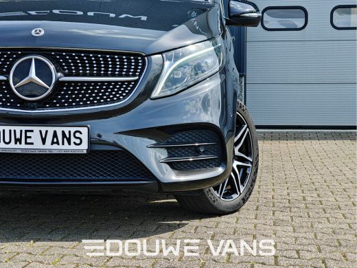 Mercedes-Benz V-Klasse V300 L2 4MATIC AMG LED Lang DAB 239PK Night Pakket Burmester Dubbel Cabine ActivLease financial lease
