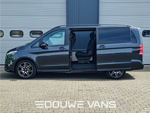 Mercedes-Benz V-Klasse V300 L2 4MATIC AMG LED Lang DAB 239PK Night Pakket Burmester Dubbel Cabine ActivLease financial lease