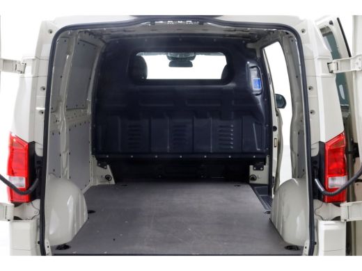 Mercedes-Benz Vito 116 CDI 163pk RWD 9G Automaat Compact LED/Airco/Navi/ACC 02-2021 ActivLease financial lease