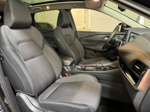 Nissan QASHQAI 1.3 MHEV 158PK XTRONIC N-CONNECTA 360CAMERA/NAVI/PANORAMADAK ActivLease financial lease