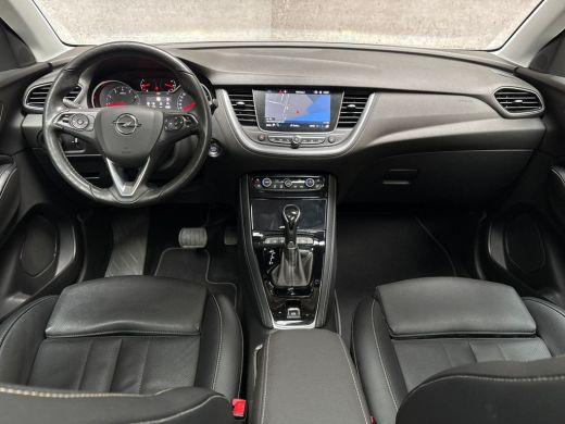Opel Grandland X 1.2 Turbo Innovation Automaat (PANORAMADAK, APPLE CARPLAY, LEDER, STOELKOELING/VERWARMING, MEMORY... ActivLease financial lease