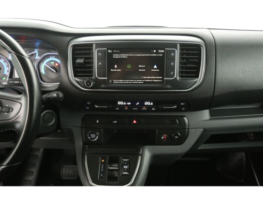 Opel Vivaro-e 75 kWh L3H1 | Snelladen | SOH 92% | Clima | Camera | Cruise | 3 Zits | Carplay | 2xSchuifdeur ActivLease financial lease