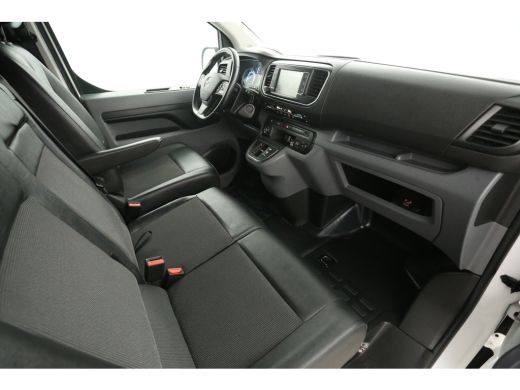 Opel Vivaro-e 75 kWh L3H1 | Snelladen | SOH 92% | Clima | Camera | Cruise | 3 Zits | Carplay | 2xSchuifdeur ActivLease financial lease