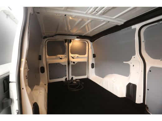 Opel Vivaro-e 75 kWh L3H1 | Snelladen | SOH 92% | Clima | Camera | Cruise | 3 Zits | Carplay | 2xSchuifdeur ActivLease financial lease