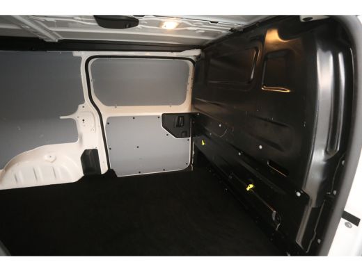 Opel Vivaro-e 75 kWh L3H1 | Snelladen | SOH 92% | Clima | Camera | Cruise | 3 Zits | Carplay | 2xSchuifdeur ActivLease financial lease