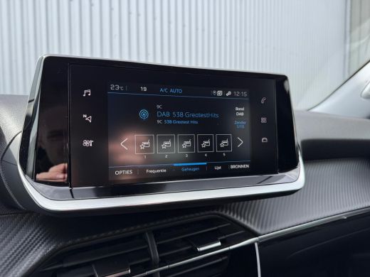 Peugeot 2008 1.2 130PK Allure Automaat | Navigatie | Apple Carplay / Android Auto | Cruise Control | 17" Licht... ActivLease financial lease