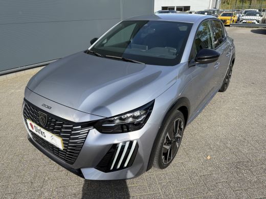 Peugeot 208 100pk GT (Camera - Keyless Entry - Parkeersensoren V+A - LED - Navigatie - Automatische Airco - D... ActivLease financial lease