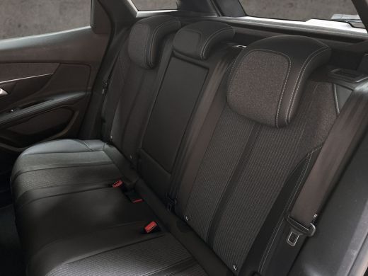 Peugeot 3008 1.2 PureTech Allure (APPLE CARPLAY, GROOT NAVI, LEDER, 360 CAMERA, KEYLESS, SPORTSTOELEN, GETINT ... ActivLease financial lease